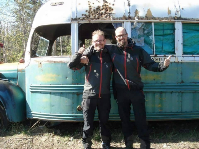 Gijs Va _de Moosdijk & Pelle Richardsson at Bus 142 in June of 2014