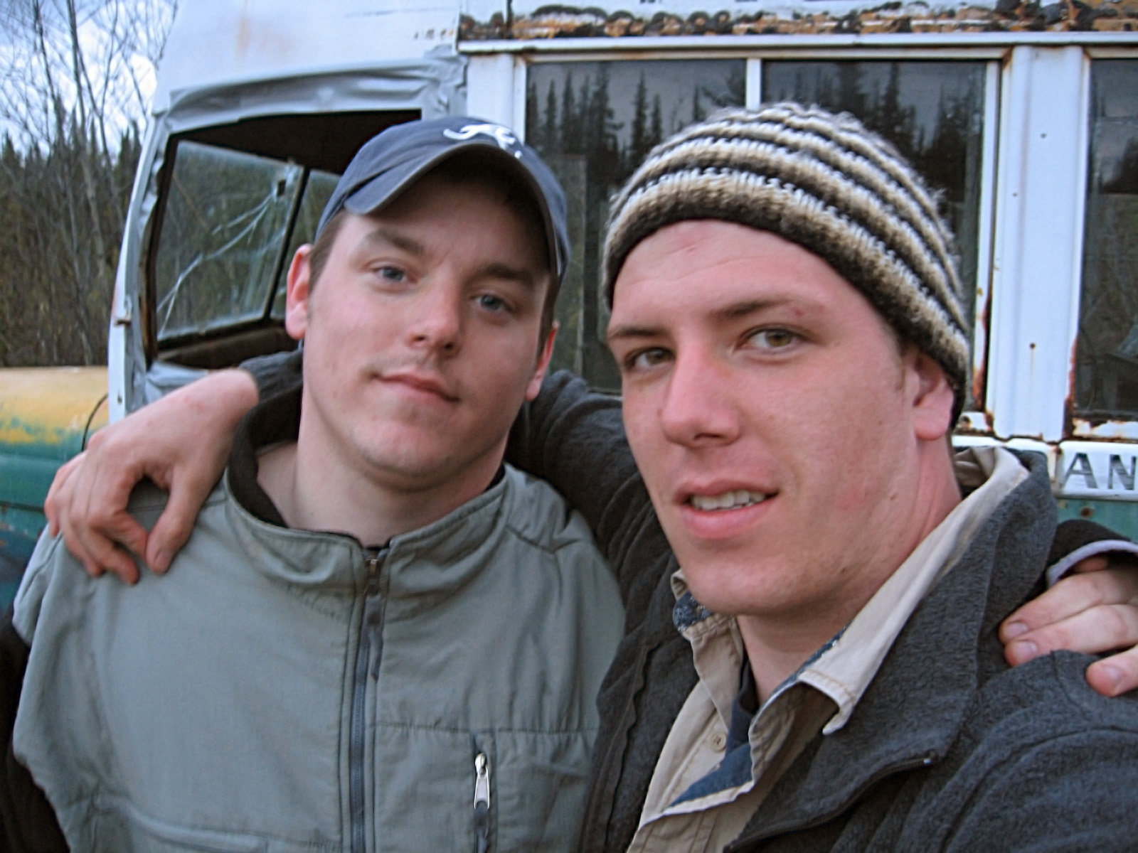 Shane Redman & Sean Mulcrone at Bus 142 on May 8 2008